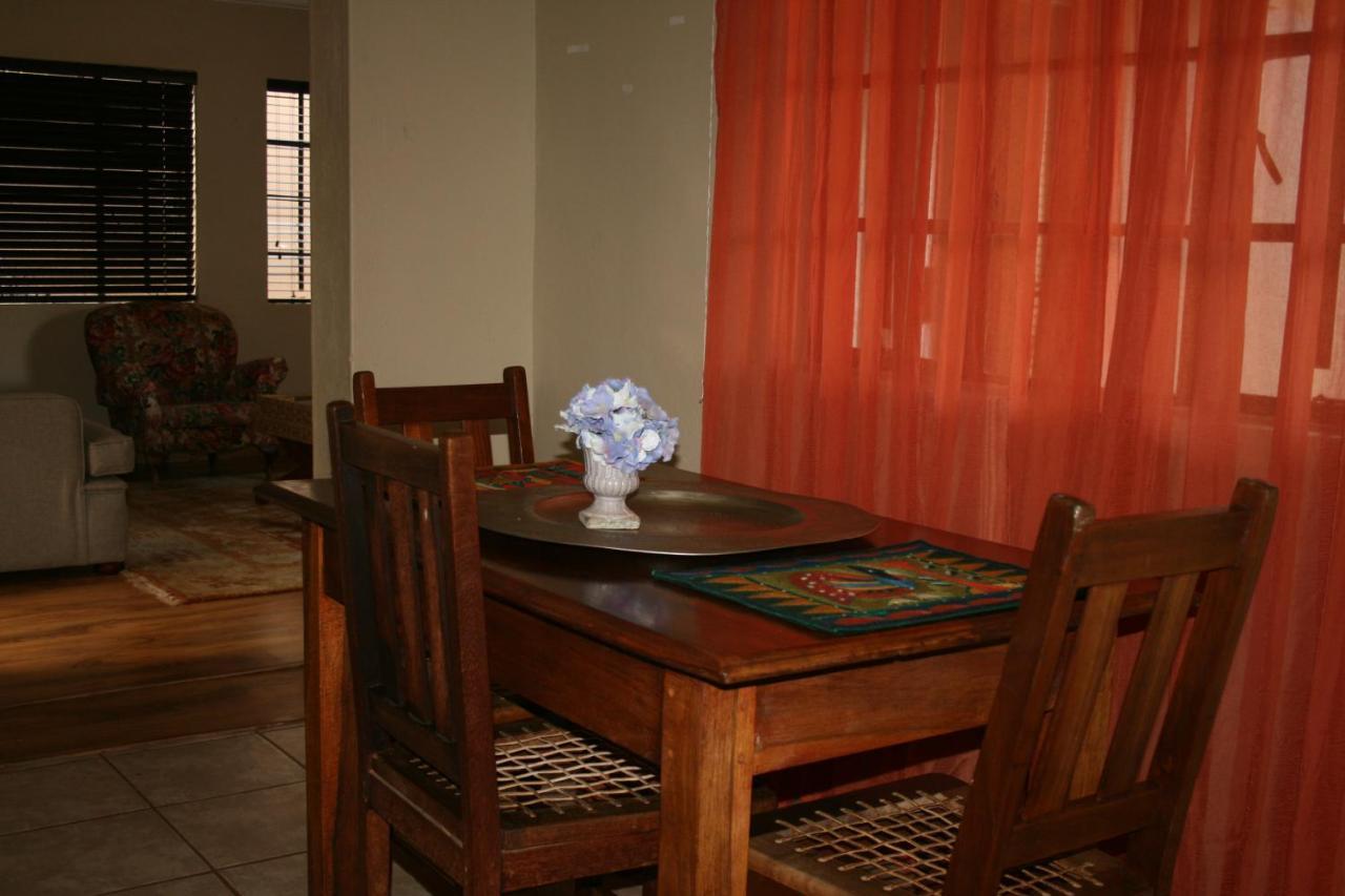 Douglas Villas Tzaneen Buitenkant foto